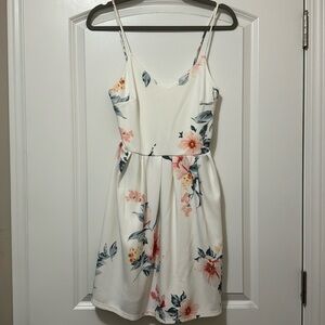 Monteau Los Angeles floral dress, size medium